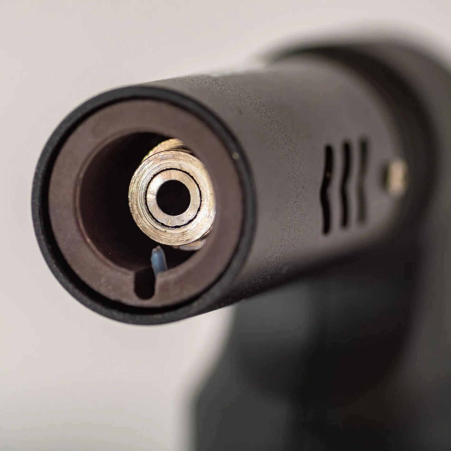 Green Bob Mini Bunsenbrenner PRO - Perfekt für deinen Phönix Aktivkohlefilter und mehr von Green Bob – Feuerzeug für nachhaltigen Genuss